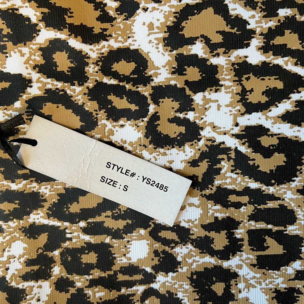 NWT Chocolate Leopard Print Pencil Skirt - High Waisted Small - Picture 8 of 8